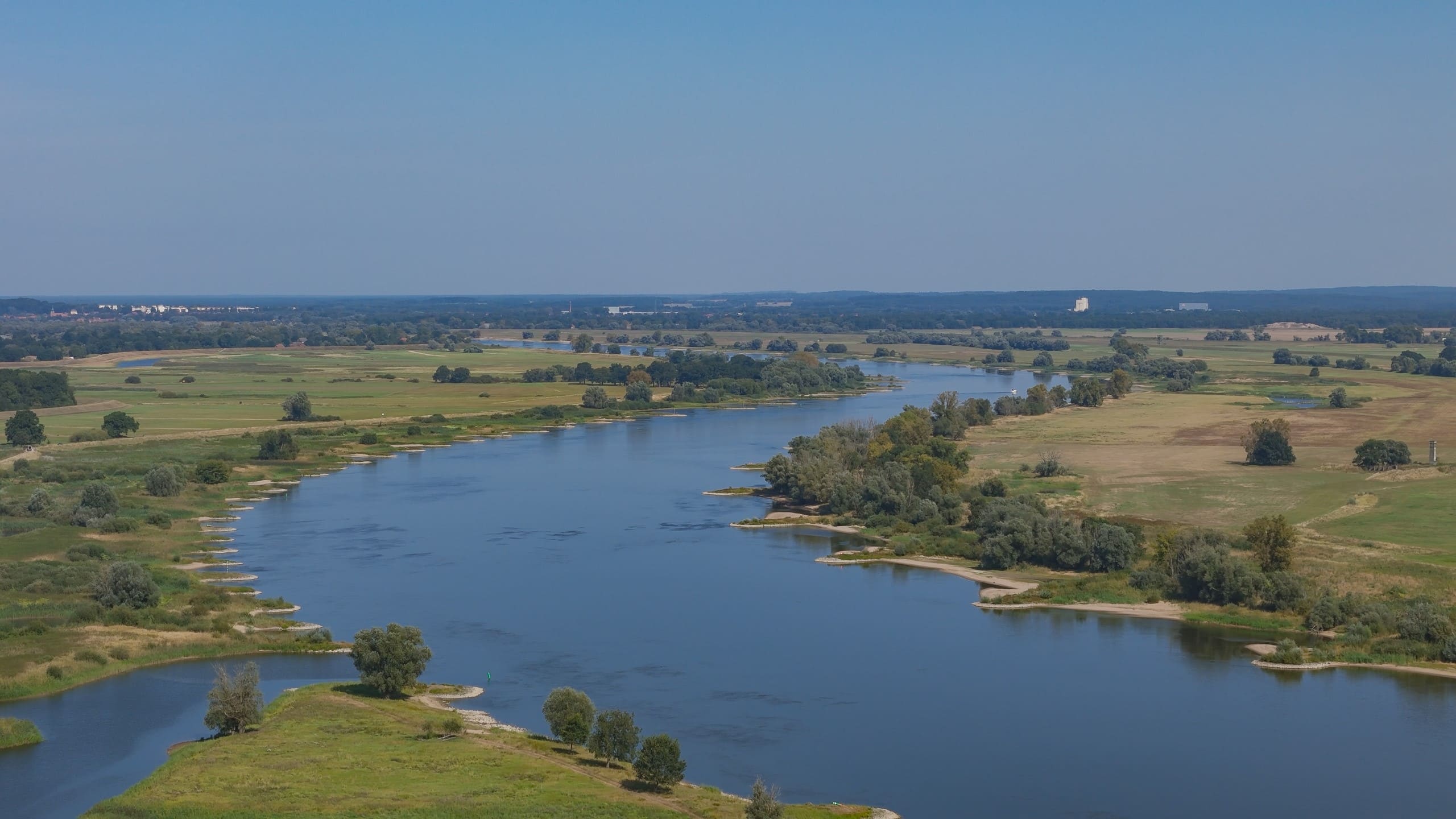 Drohenaufnahme-Fluss